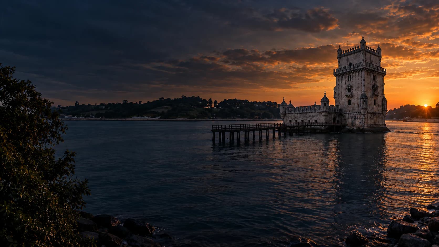 Torre de Belém ao pôr do sol